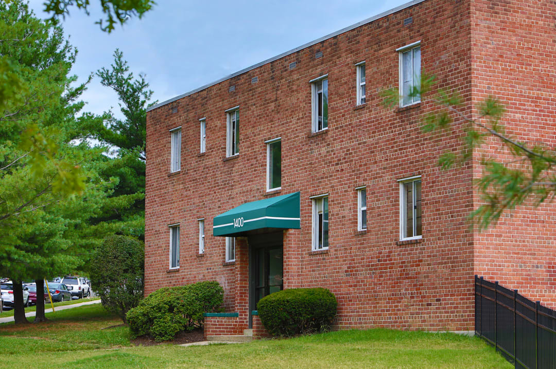 Photos and Video of Bedford and Victoria Station Apartments in Hyattsville, MD